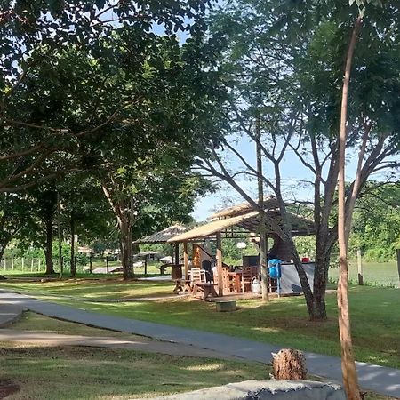 Flat Pontal Do Lago Caldas Novas Ngoại thất bức ảnh
